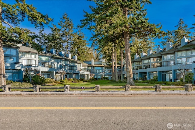 7806 Birch Bay Dr Unit 515, Blaine, WA 98230 - view of building exterior featuring a residential view