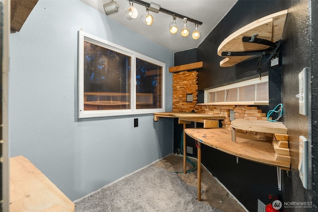 18906 32nd Ave NE, Lake Forest Park, WA 98155 - carpeted office featuring baseboards