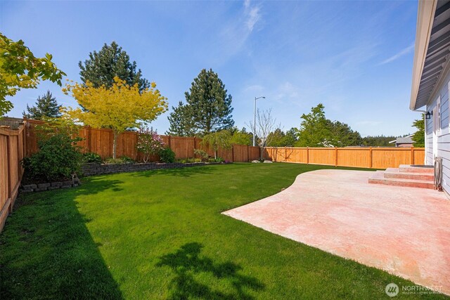 28540 74th Dr NW, Stanwood, WA 98292 - view of yard with a patio area