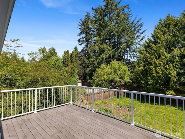 17417 29th Dr SE, Bothell, WA 98012 - view of wooden deck