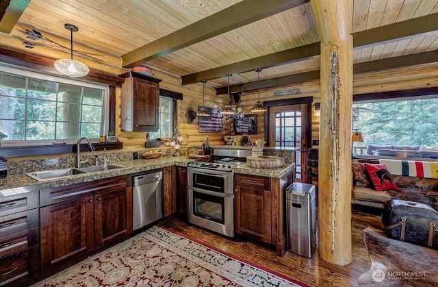 20 Skull Springs Rd, Cle Elum, WA 98922 - kitchen featuring appliances with stainless steel finishes, a sink, wood ceiling, light wood finished floors, and beam ceiling
