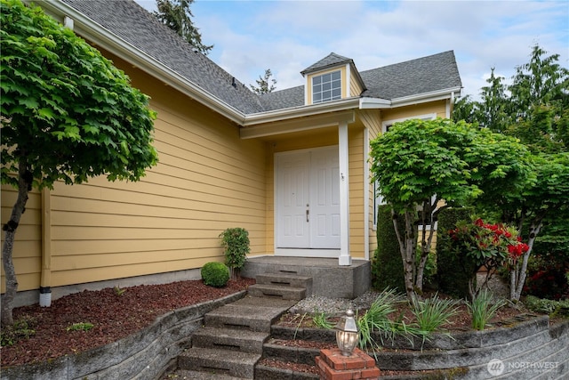 9702 S 230th Pl, Kent, WA 98031 - doorway to property with a shingled roof