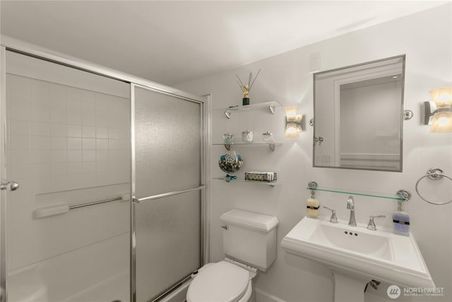 21842 NE 30th Pl, Sammamish, WA 98074 - full bathroom with a shower with shower door