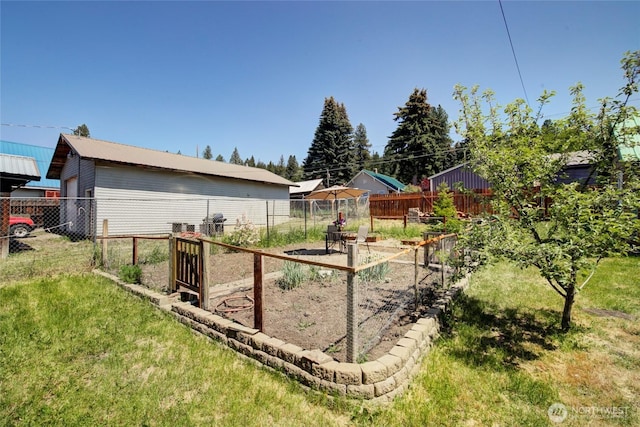 531 3rd St, Ronald, WA 98940 - view of yard with a vegetable garden
