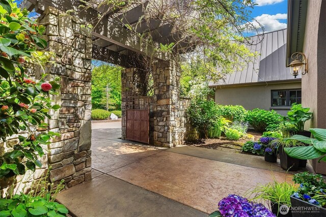 30404 44th Ave NW, Stanwood, WA 98292 - view of patio