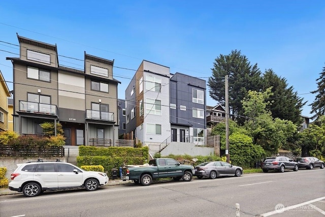 5710 Roosevelt Way NE Unit B, Seattle, WA 98105 - view of building exterior