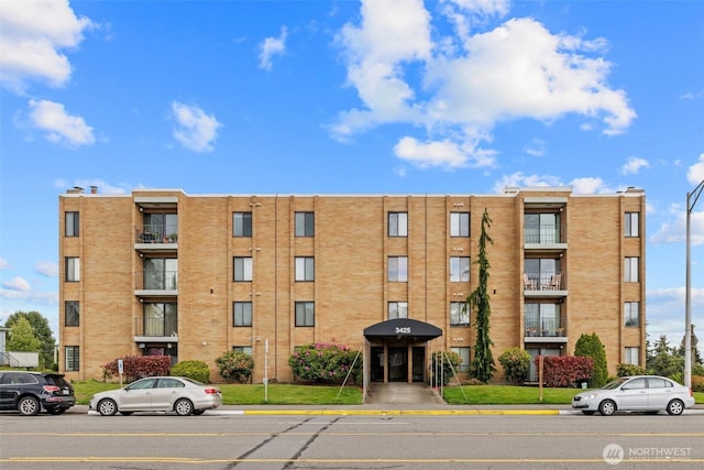3425 Colby Ave Unit 502, Everett, WA 98201 - view of apartment building / complex