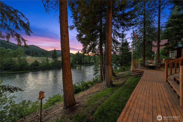 water view featuring mountains