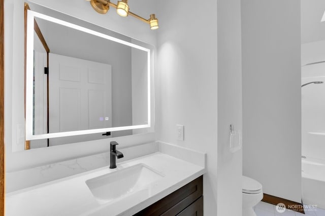 16015 Inglewood Rd NE, Kenmore, WA 98028 - bathroom with vanity, toilet, and shower / tub combination