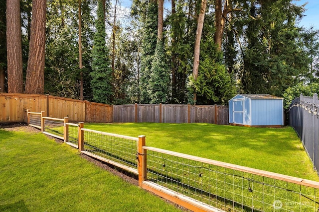 17427 92nd Ave NE, Bothell, WA 98011 - view of yard with a storage unit and an outdoor structure