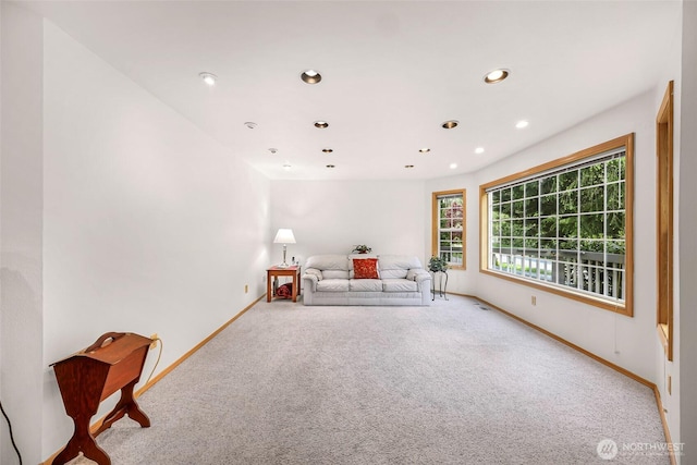 163 Polo Park Dr, Bellingham, WA 98229 - carpeted living area featuring baseboards and recessed lighting