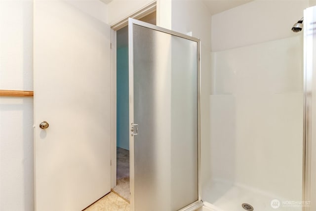 7308 N Skyview Ln Unit I-204, Tacoma, WA 98406 - full bathroom with a shower stall