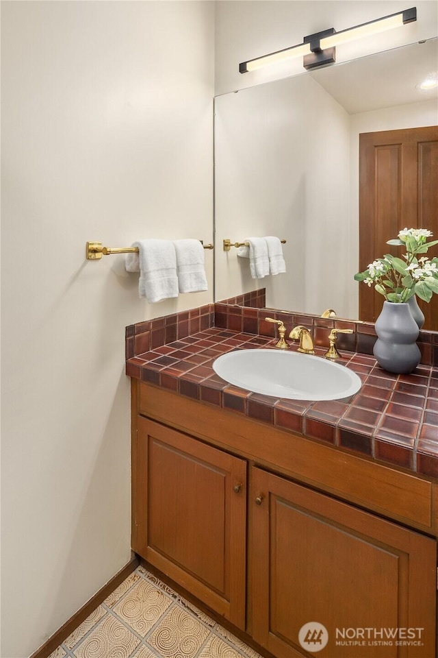 5310 W Mercer Way, Mercer Island, WA 98040 - bathroom featuring vanity