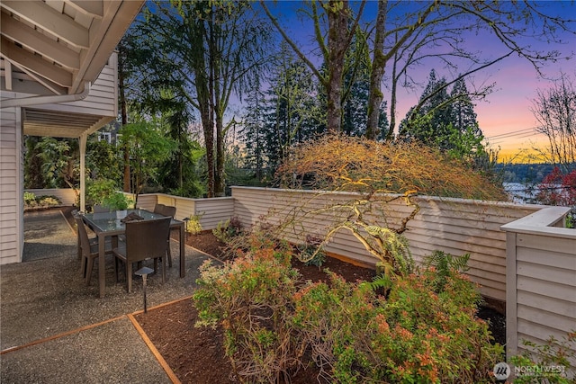 5310 W Mercer Way, Mercer Island, WA 98040 - view of yard with a patio area and outdoor dining space