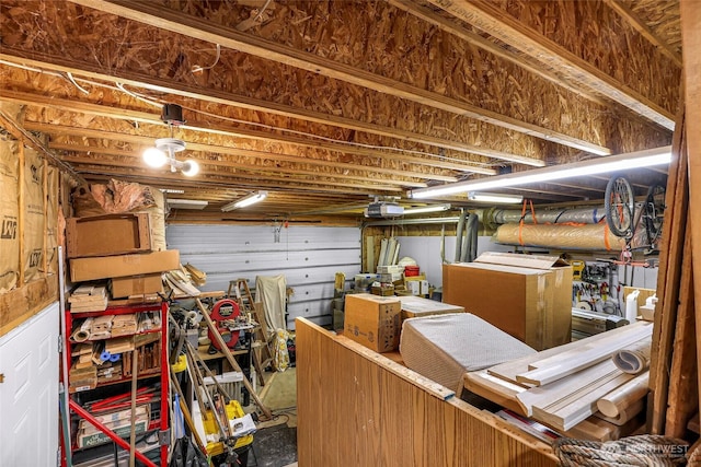 846 Deep Valley Dr, Maple Falls, WA 98266 - view of garage