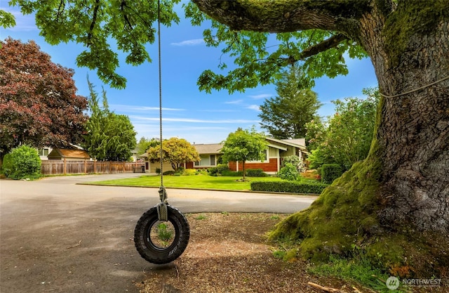 321 Park Pl, Lynden, WA 98264 - view of front of home