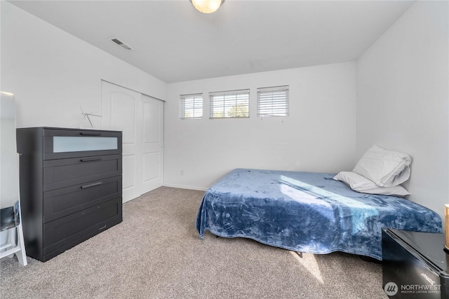 1339 E 51st St, Tacoma, WA 98404 - bedroom featuring carpet floors