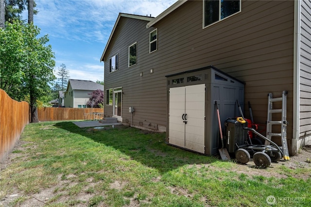 3677 SE Chesterton Dr, Port Orchard, WA 98366 - back of house featuring entry steps