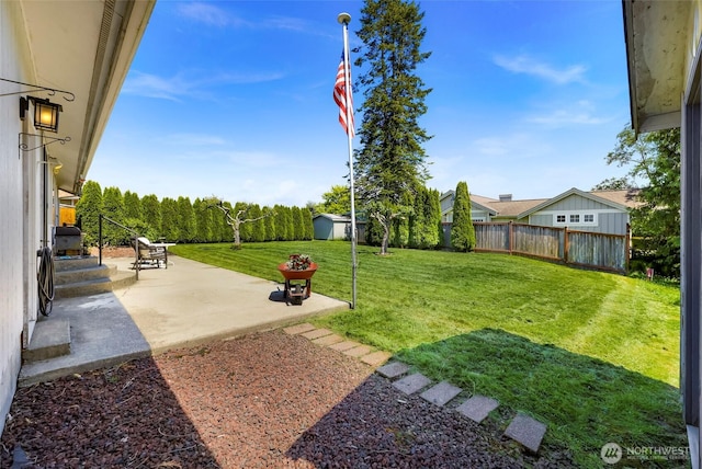 8224 Quinault Rd, Blaine, WA 98230 - view of yard featuring a patio area