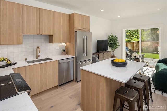 4736 34th Ave NE Unit 2/B, Seattle, WA 98105