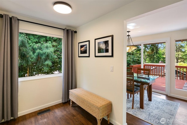 13235 68th Pl NE, Kirkland, WA 98034 - entryway with baseboards and dark wood-style floors