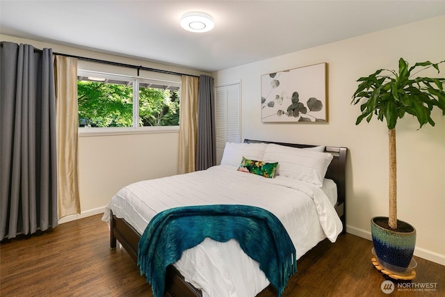 13235 68th Pl NE, Kirkland, WA 98034 - bedroom featuring wood finished floors and baseboards