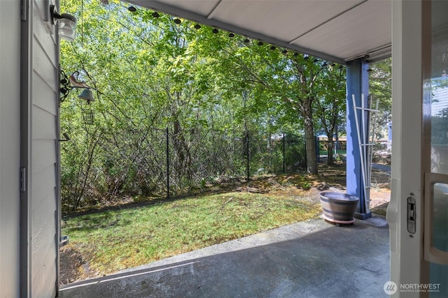 10825 SE 200th St Unit C104, Kent, WA 98031 - view of green lawn with a patio