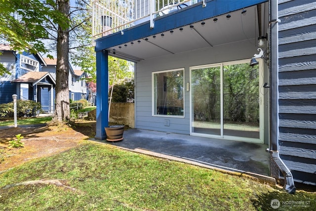 10825 SE 200th St Unit C104, Kent, WA 98031 - view of patio featuring a balcony