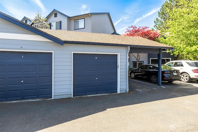 10825 SE 200th St Unit C104, Kent, WA 98031 - view of garage
