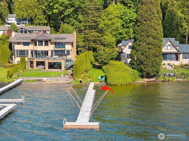 5047 84th Ave SE, Mercer Island, WA 98040 - aerial view of property and surrounding area with a large body of water