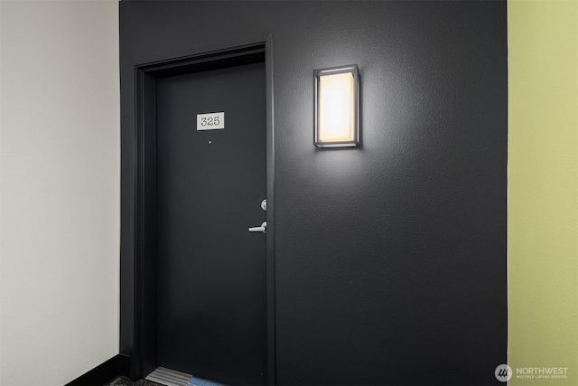 view of exterior entry