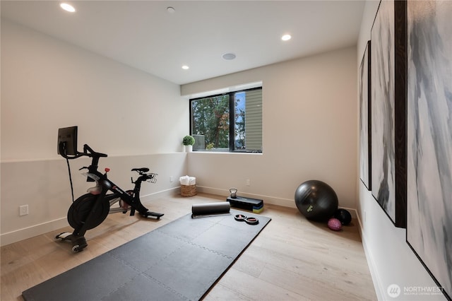 7128 NE 119th Ln, Kirkland, WA 98034 - workout room with wood finished floors, recessed lighting, and baseboards