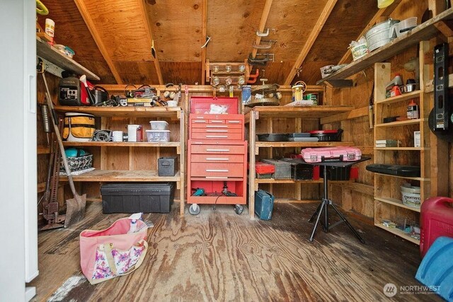 17465 NE Noll Rd NE, Poulsbo, WA 98370 - view of storage area