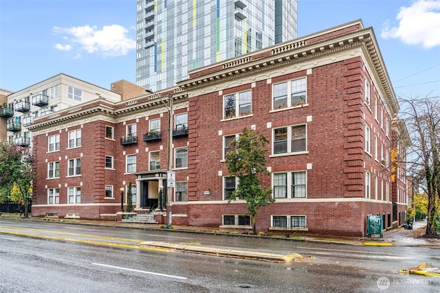 615 Boren Ave Unit 11, Seattle, WA 98104 - view of property