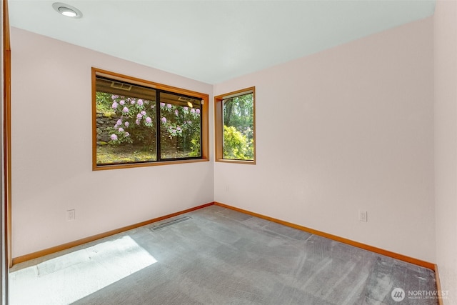 14930 15th Avenue Ct E, Tacoma, WA 98445 - carpeted empty room with baseboards