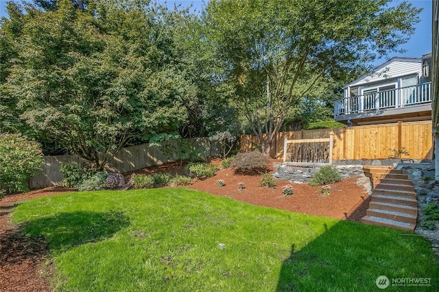 4441 53rd Ave SW, Seattle, WA 98116 - fenced backyard with stairs