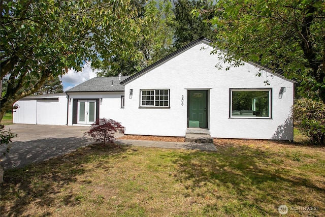 306 W Pole Rd, Lynden, WA 98264 - view of front of home with french doors and a front yard