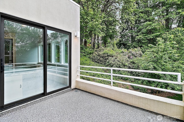 11950 NE 36th Pl, Bellevue, WA 98005 - view of balcony