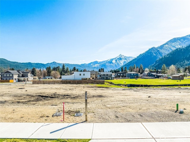 139 Alpenglow Dr, Leavenworth, WA 98826 - photo 2
