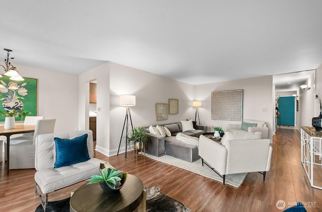 11515 Greenwood Ave N Unit B, Seattle, WA 98133 - living area featuring wood finished floors and baseboards