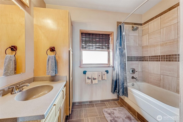 545 Sagebrush Dr, Ephrata, WA 98823 - bathroom with baseboards, vanity, and shower / tub combo with curtain