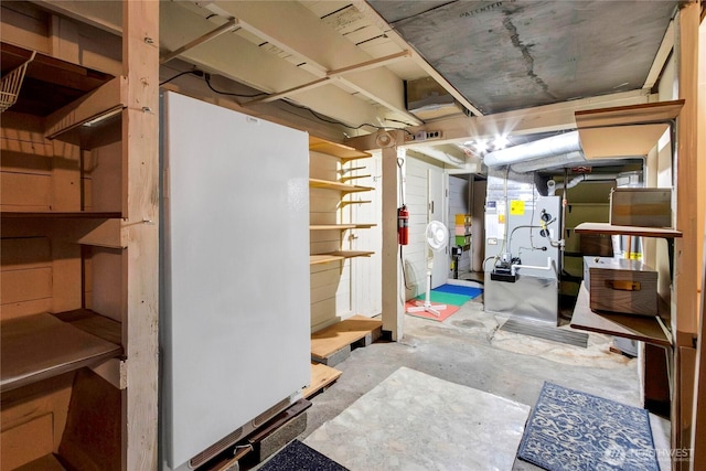 1420 S Verde St, Tacoma, WA 98405 - view of unfinished basement
