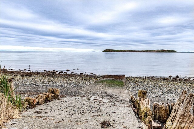 9999 Madrona Way, Sequim, WA 98382