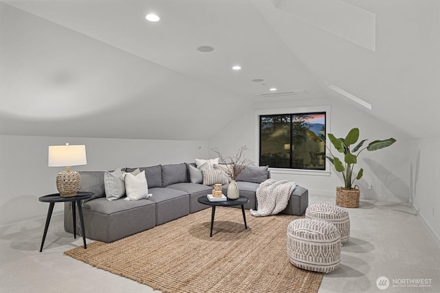 6993 N Fork Rd SE, Snoqualmie, WA 98065 - carpeted living room featuring vaulted ceiling, recessed lighting, baseboards, and a skylight