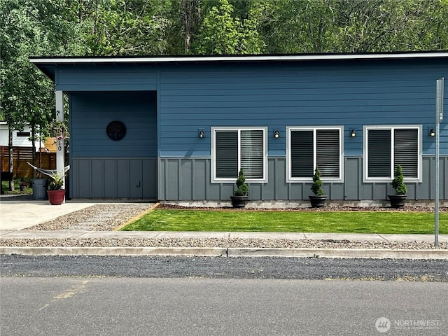 810 SE 1st St, Winlock, WA 98596 - photo 1