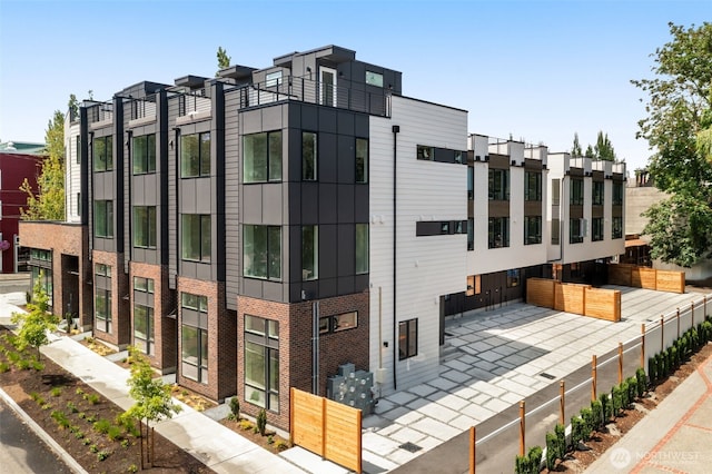1108B 34th Ave, Seattle, WA 98122 - view of building exterior