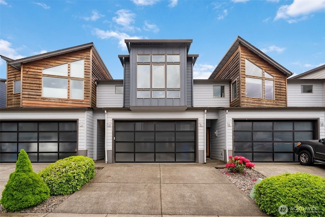 12313 NE 116th St N, Vancouver, WA 98682 - view of front of house featuring an attached garage and driveway
