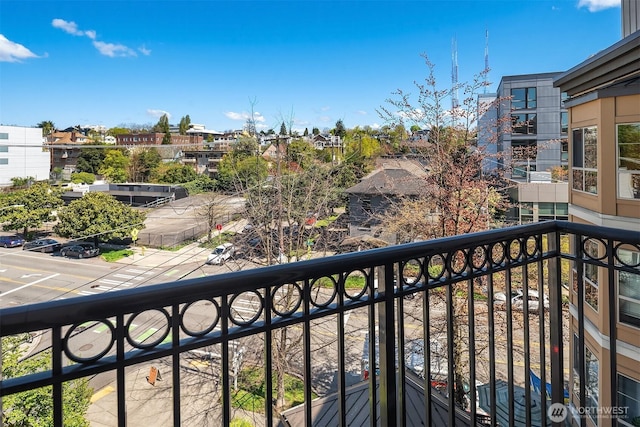 1125 E Olive St Unit 501, Seattle, WA 98122 - view of balcony