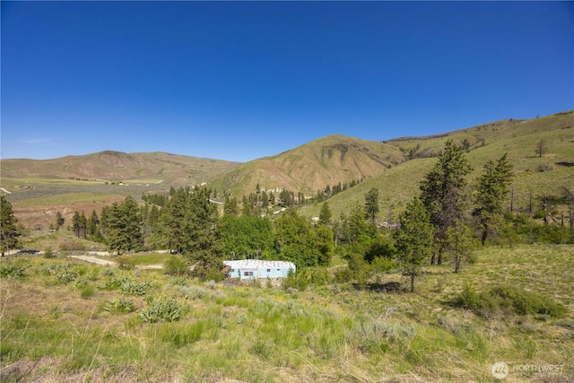 246 Chelan Hills Acres Rd, Orondo, WA 98843
