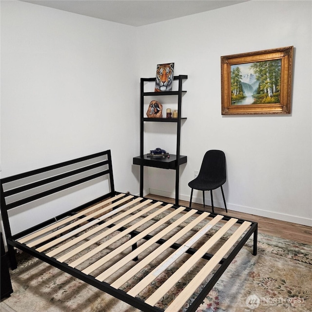 5830 115th Pl NE, Kirkland, WA 98033 - bedroom featuring wood finished floors and baseboards